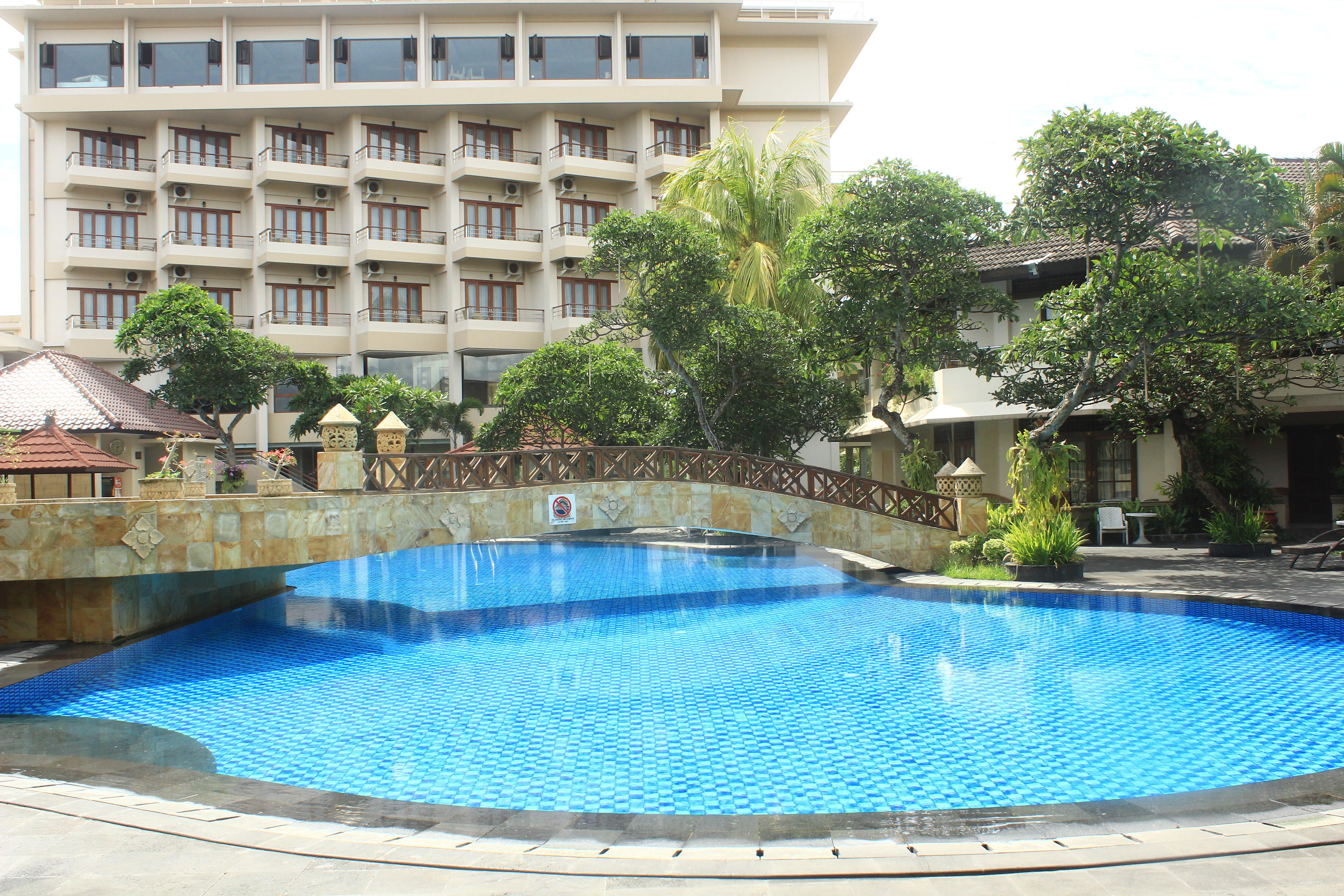 Lombok Raya Hotel Матарам Екстер'єр фото