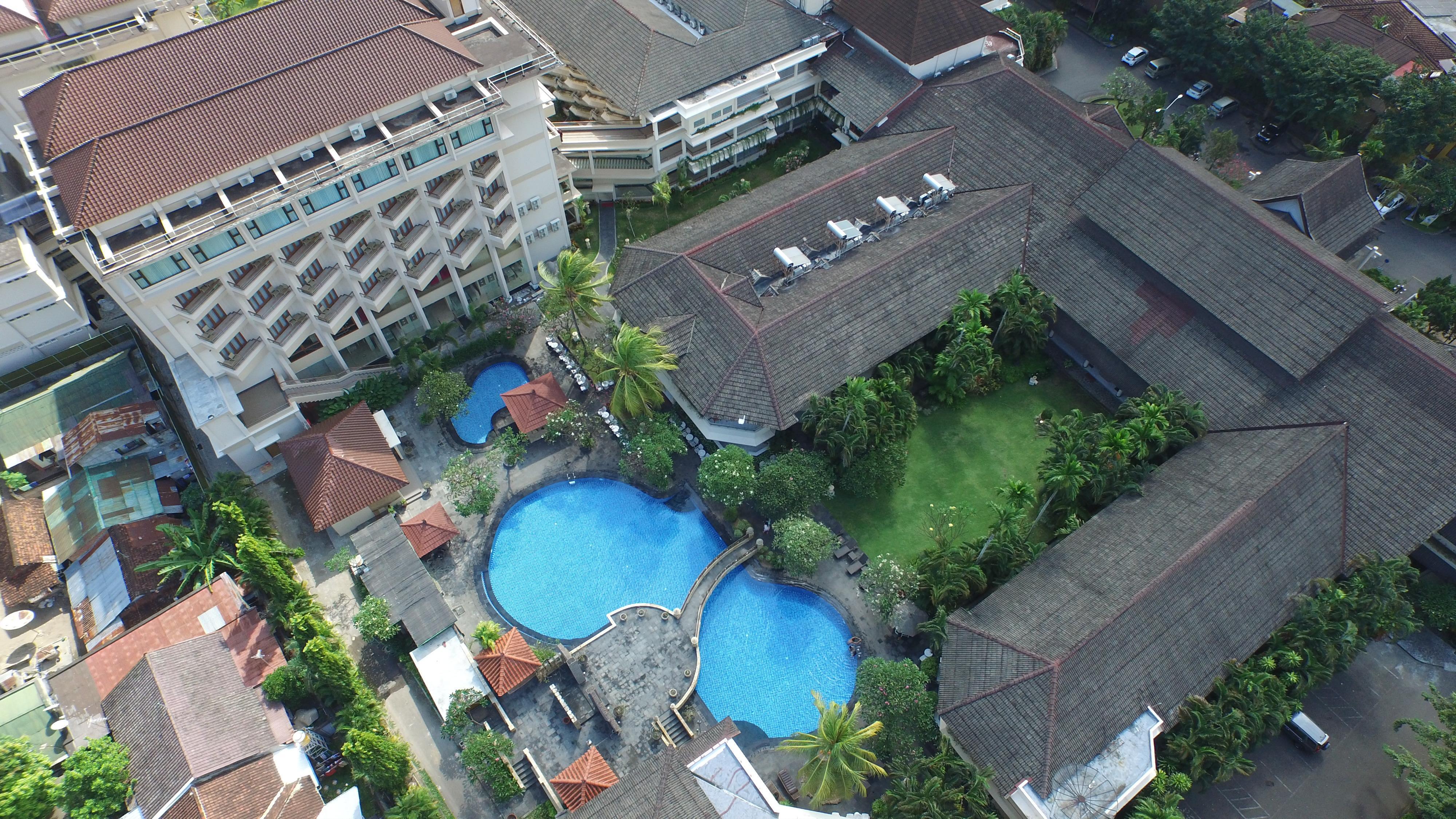 Lombok Raya Hotel Матарам Екстер'єр фото